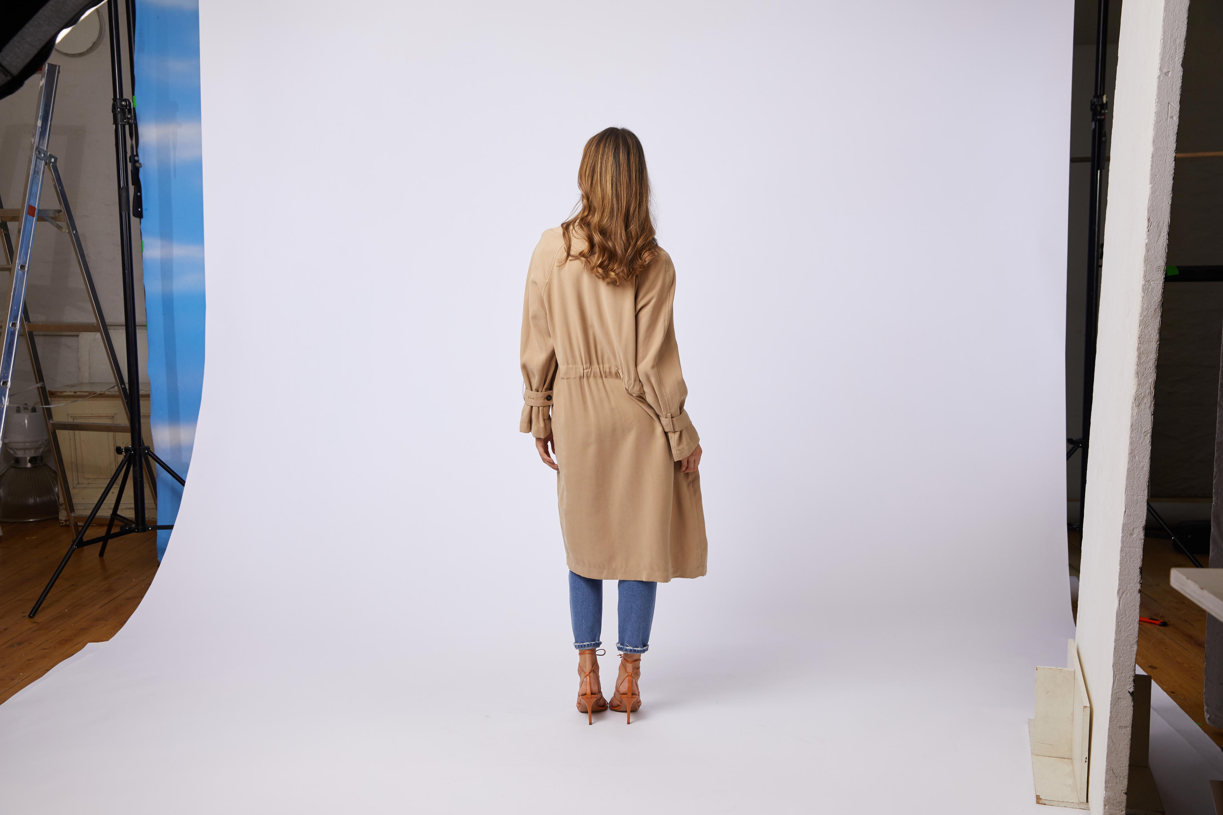 Lilly Coat from behind 3